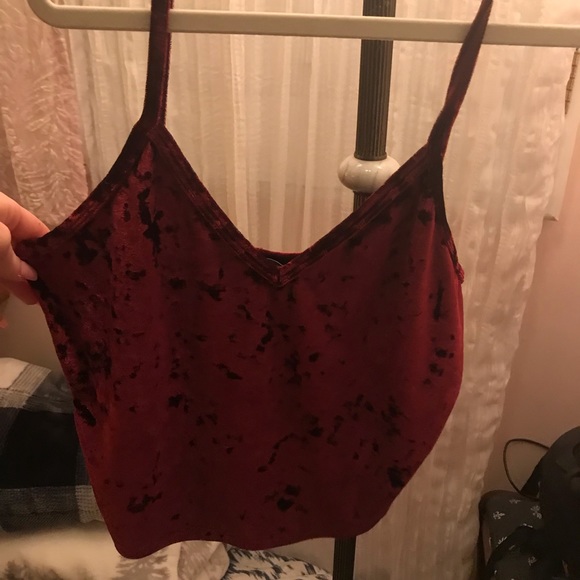 red velvet flowy top and shorts - Picture 5 of 5